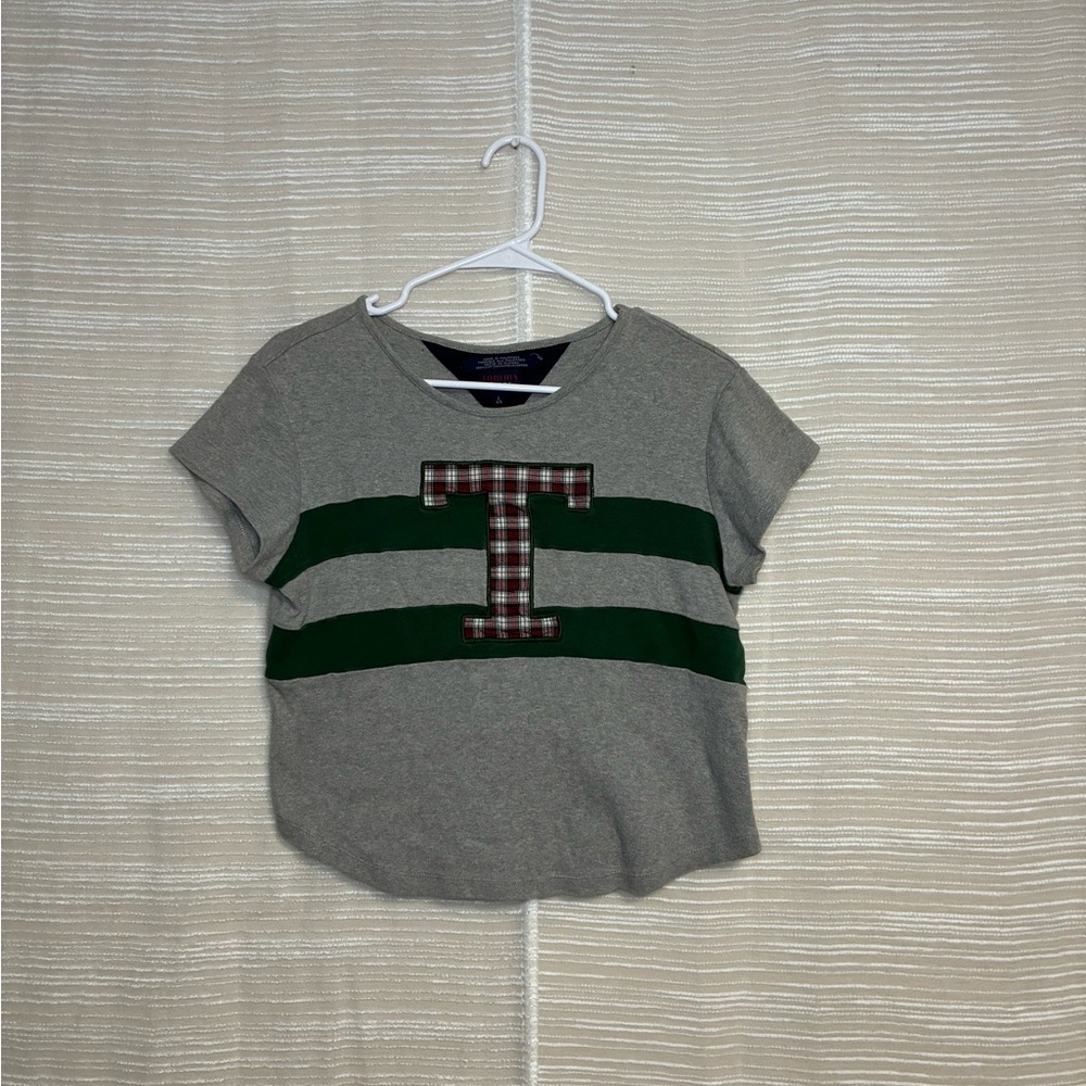 Tommy Hilfiger Vintage Tee Size Large